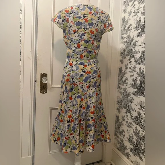 Boden women’s vintage floral dress size 12R (EU) V neck flutter sleeve - Picture 3 of 10